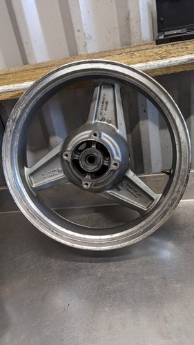 Kawasaki zr750 rear - rear, 17