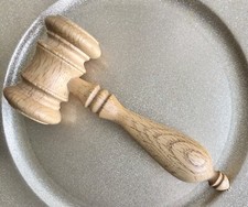 Hand Made carved superb quality auctioneers Blonde Wood wooden treen gavel