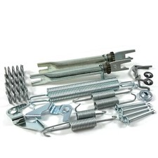 REAR BRAKE ADJUSTERS & SHOE FITTING KIT FITS: VAUXHALL CORSA B C 93-06 BAK0062A