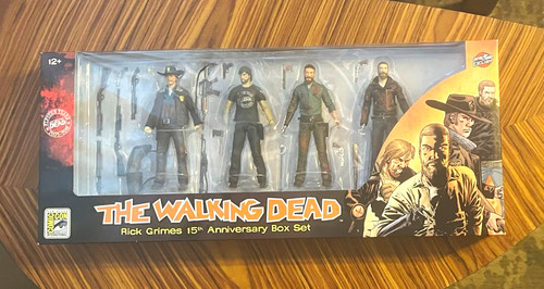 The walking dead rick grimes - dead,