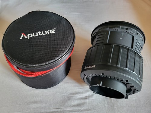 Aputure fresnel bowens - 2x,