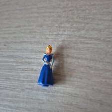 Polly Pocket Figures from