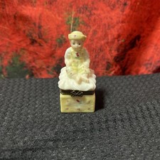 Madame Alexander "Yellow