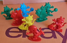 Kellogg's Tony The Tiger Figures. 1991. Vintage Cereal gifts/  Toys x8