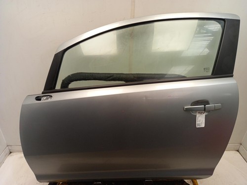 Vauxhall corsa left - left, front