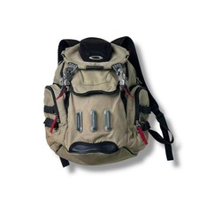Oakley bathroom sink backpack