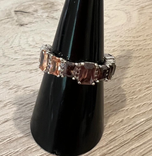 Bomb party ring size7 - ring, "chic