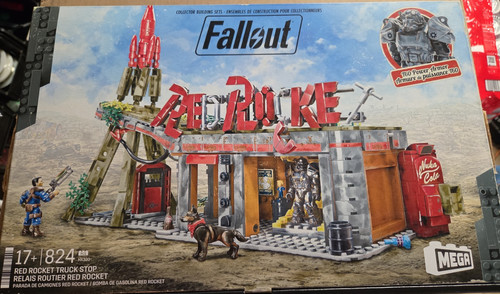 Mega fallout action figures - fallout,