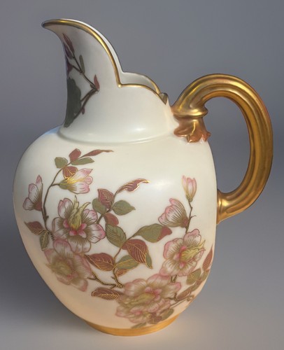Royal worcester large - large, 7"