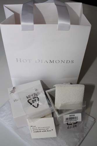 Hot diamonds star - hot,