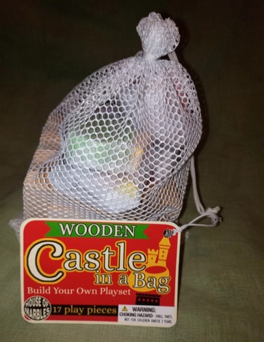 Bnwt wooden castle bag - in,