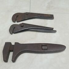 Vintage adjustable pipe wrenches steel 2.4 kg man cave shop display props bundle