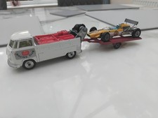 CORGI GIFT SET GS 6 VOLKSWAGEN RACING CLUB PICK UP / TRAILER & MASERATI F1 CAR