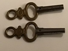 Vintage Pocket Watch keys, sizes 5 & 8