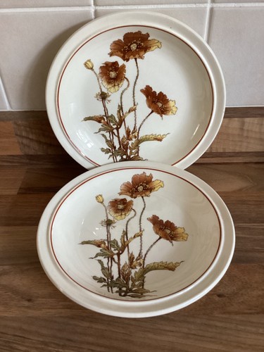 Royal tudor poppy tea - poppy,