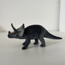 Triceratops dinosaur toy - triceratops,