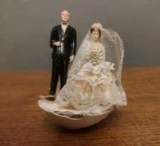 Vintage 1970s 80s Bride & Groom Wedding Cake Topper Couple Veil Retro Old 