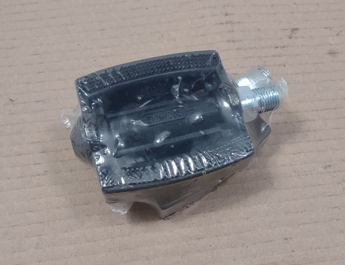 Vintage bike pyramid pedals - bike,