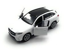 Model Car Mercedes Benz GLC