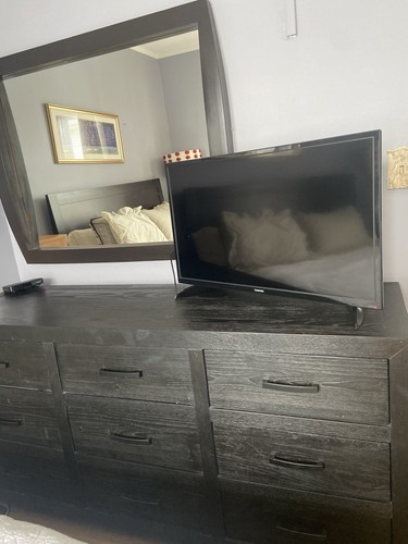 Bedroom set - bedroom,