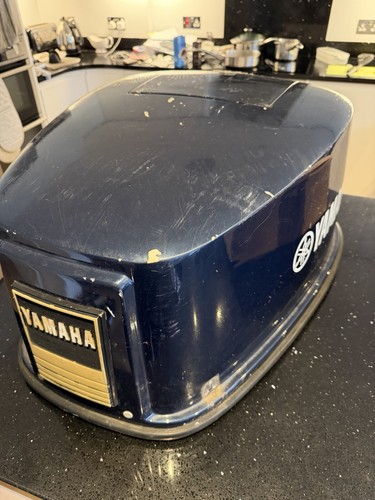 Yamaha outboard engine - v4,