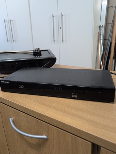 Samsung p1580 blu ray - samsung, blu-ray