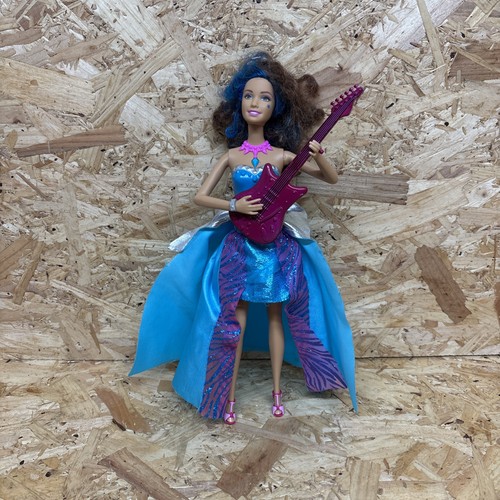 Mattel barbie rock royals - mattel,