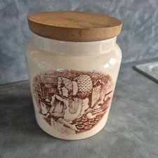 Vintage Kingston Pottery Women