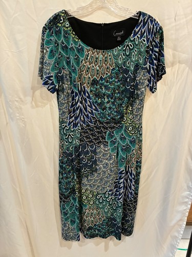 Connected apparel woman 10 - woman,