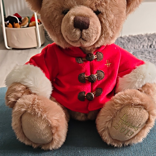 Harrods 2013 plush teddy bear - plush,