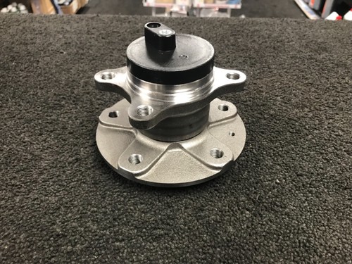 Rear wheel bearing hub - wheel,