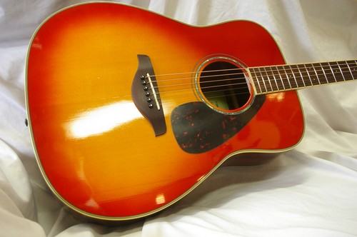 Yamaha 830 - yamaha, (no260816)