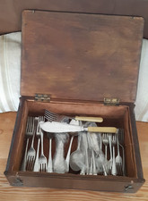 Cutlery in box