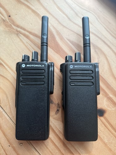 Motorola dp4400 uhf - motorola,