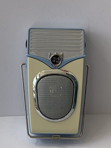 Vintage style beach boys radio - style,