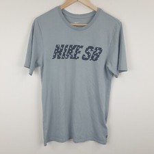 Nike SB T-Shirt Mens Medium