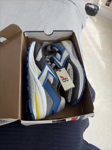 Brooks beast one size 8uk - brooks,