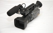 Sony DSR-PD170P PAL 3CCD Digital DVCAM & mini DV Recording Camcorder