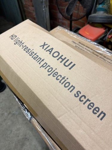 Projector screen 120inch large - 120inch,