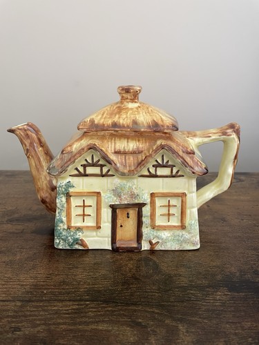Vintage novelty teapot - teapot, 1950s