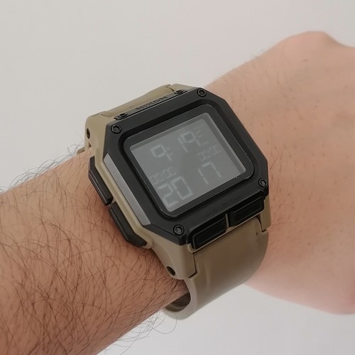 Nixon the regulus khaki - nixon,