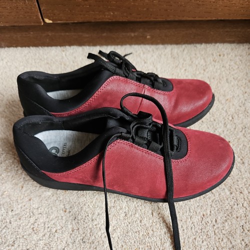 Clarks burgundy shoes size - clarks,