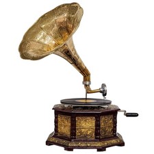 Antique style gramophone