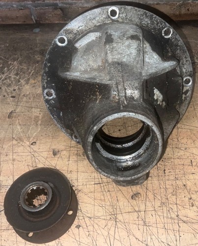Morris minor diff casing - minor,