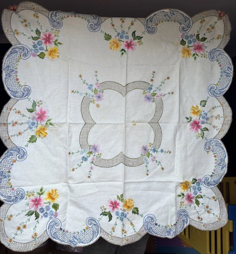 Vintage hand embroidered - ,