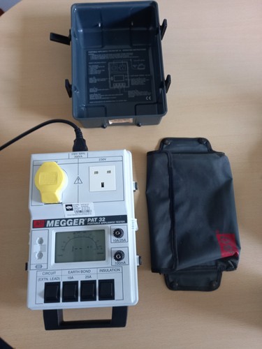 Megger pat portable - pat, 32