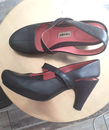 New tsubo acrea - "acrea", black