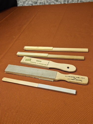 Lot leather strop - ,