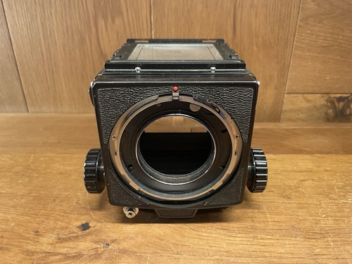 Near mint mamiya rb67 pro - mint,