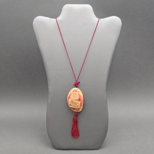 Vintage hand carved tagua nut - carved,
